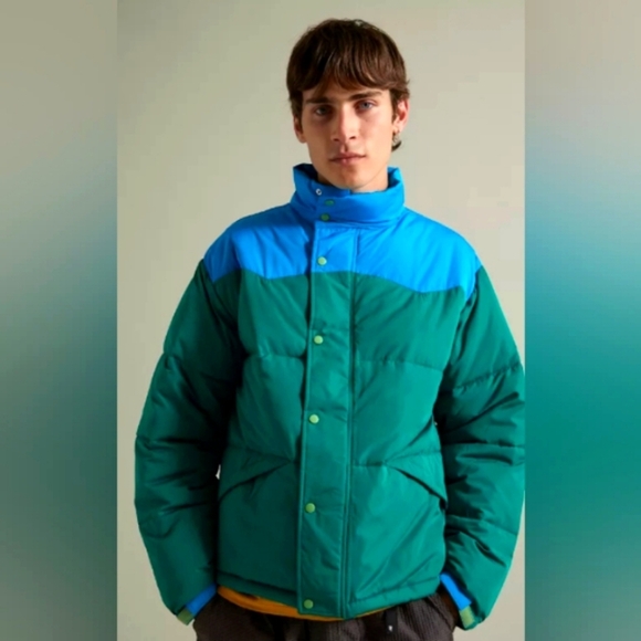 Urban Outfitters' Without Walls Quilted 2 Tone Puff Coat - Picture 1 of 8